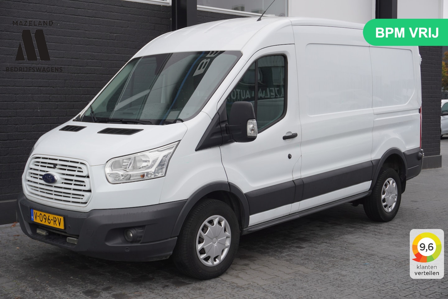 Ford Transit - 2.0 TDCI 130PK L2H2 EURO 6 - Airco - Navi - Cruise - € 11.950,- Excl. - AutoWereld.nl
