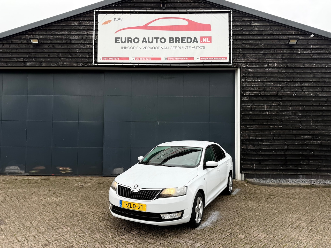 Skoda Rapid - 1.2 TSI Greentech Elegance Businessline 1.2 TSI Greentech Elegance Businessline - AutoWereld.nl