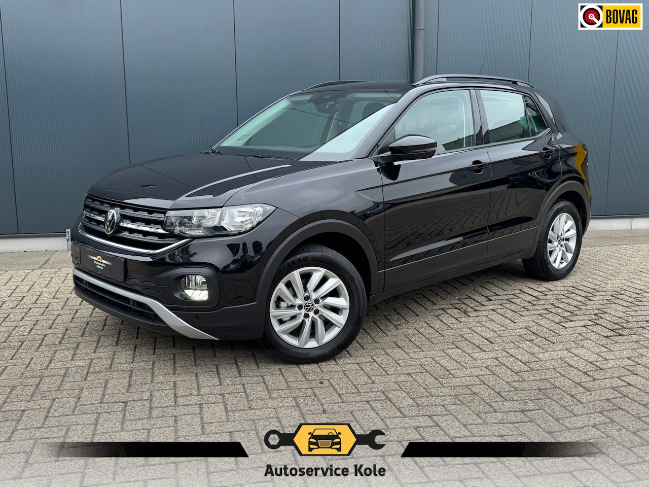 Volkswagen T-Cross - 1.0 TSI Life * Carplay * Climate Control * Parkeersensoren * - AutoWereld.nl