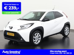 Toyota Aygo X - 1.0 VVT-i S-CVT Envy Automaat | Stoelverwarming | Camera | Zondag Open
