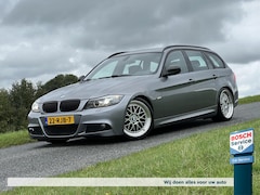 BMW 3-serie Touring - 318I M-sport / Keyless / Alcantara / 18Inch / Climate / Cruise / Navi