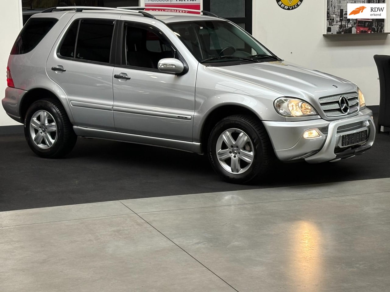 Mercedes-Benz M-klasse - 270 CDI Special Edition NIEUW STAAT COMPLEET ONDERHOUDEN - AutoWereld.nl