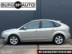 Ford Focus - 1.6 Trend 5 deurs - AIRCO - LM VELGEN - VERWARMDE VOORRUIT - CPV - EL. RAMEN + SPIEGELS
