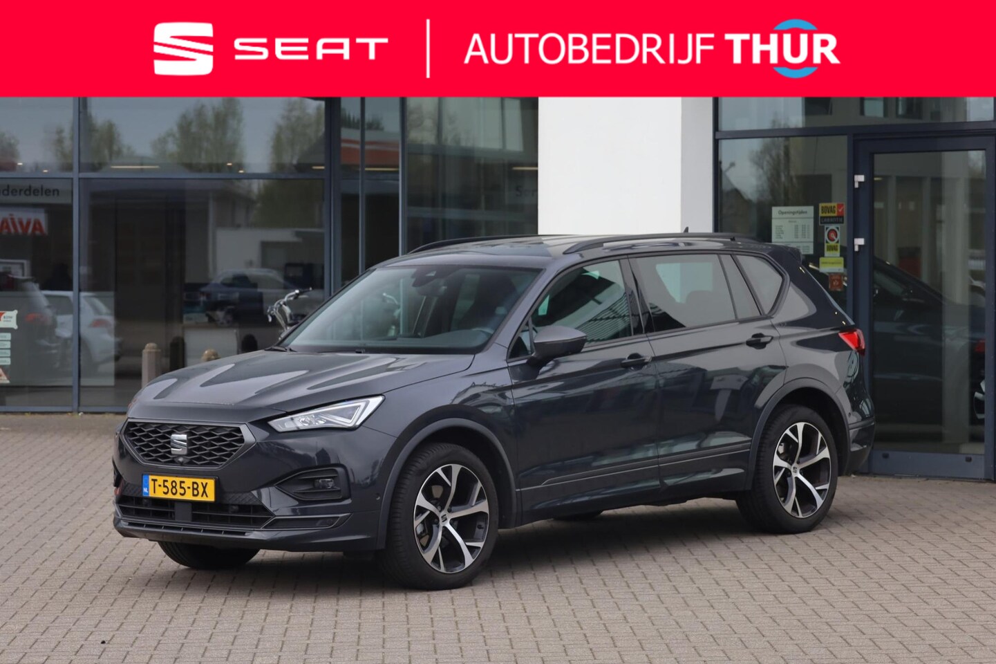 SEAT Tarraco - 1.5 TSI FR Business Intense 1.5 TSI FR Business Intense 150PK / 110kW DSG, NL auto 1e eigenaar, alarm klasse III, dode - AutoWereld.nl