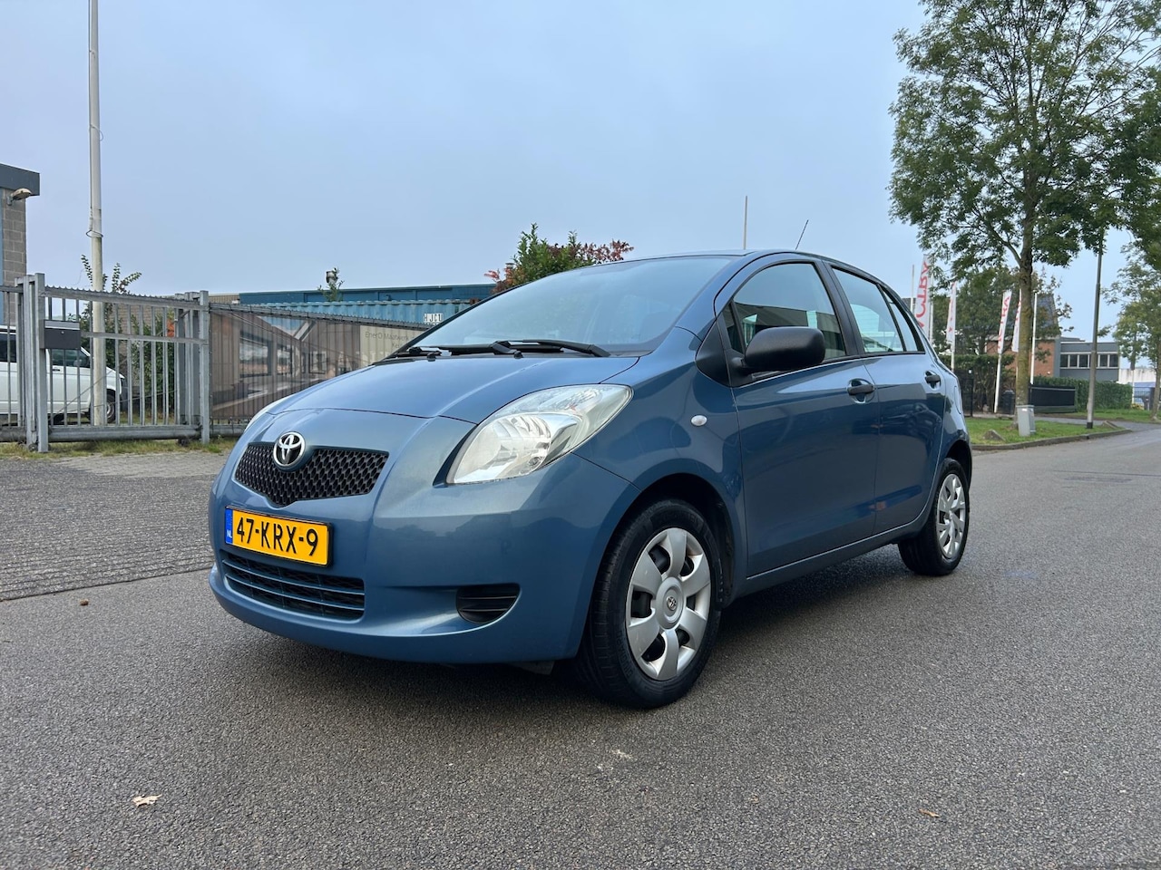Toyota Yaris - 1.3 VVTi Sol Dealer Onderhouden - AutoWereld.nl