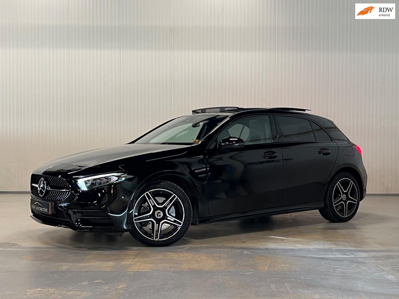 Mercedes-Benz A-klasse - 250 e AMG Line | PANO | NIGHT | MEMORY SEATS | CAMERA | LED - AutoWereld.nl