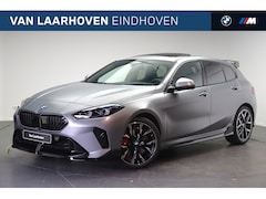 BMW 1-serie - 123 xDrive High Executive M Sport Automaat / Panoramadak / Trekhaak / Adaptieve LED / M Ad