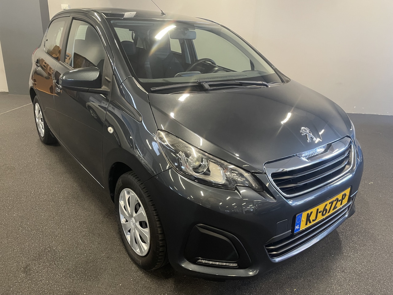Peugeot 108 - 1.0 e-VTi Active 1.0 e-VTi Active - AutoWereld.nl