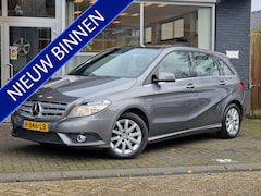 Mercedes-Benz B-klasse - 200 Ambition PANO / LEDER / NAVI / CRUISE