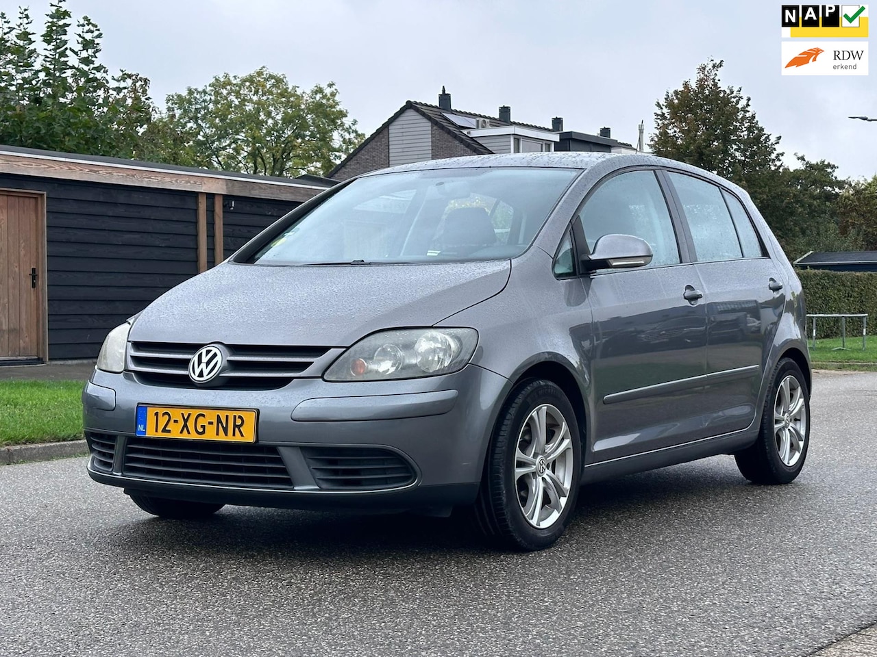 Volkswagen Golf Plus - 1.6 Optive 3 Automaat*Achteruit Camera*Navigatie*Cruise*Airco*NAP*LM velgen*Trekhaak*Deale - AutoWereld.nl