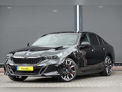 BMW 5-serie - 550e 490Pk Aut. | Plug in Hybride | X-Drive | Shadowline | M-Sport | Head Up Display | Bow