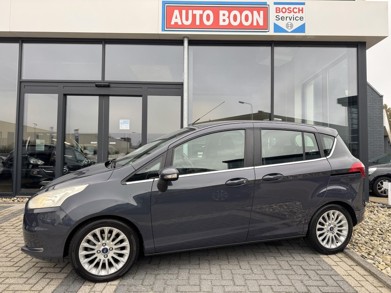 Ford B-Max - 1.0 125PK TITANIUM : D-RIEM VERV./NAVI/ CLIMA/P-CAM/2XPDC/MEDIA/LED/LMV/ - 2e EIG. - KM=NA - AutoWereld.nl