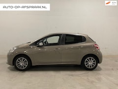 Peugeot 208 - 1.2 PureTech Style Pack 5drs. Navi Clima Cruise PDC