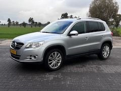 Volkswagen Tiguan - 2.0 TDI Sport&Style 4Motion/Automaat/Applecar/Netjes