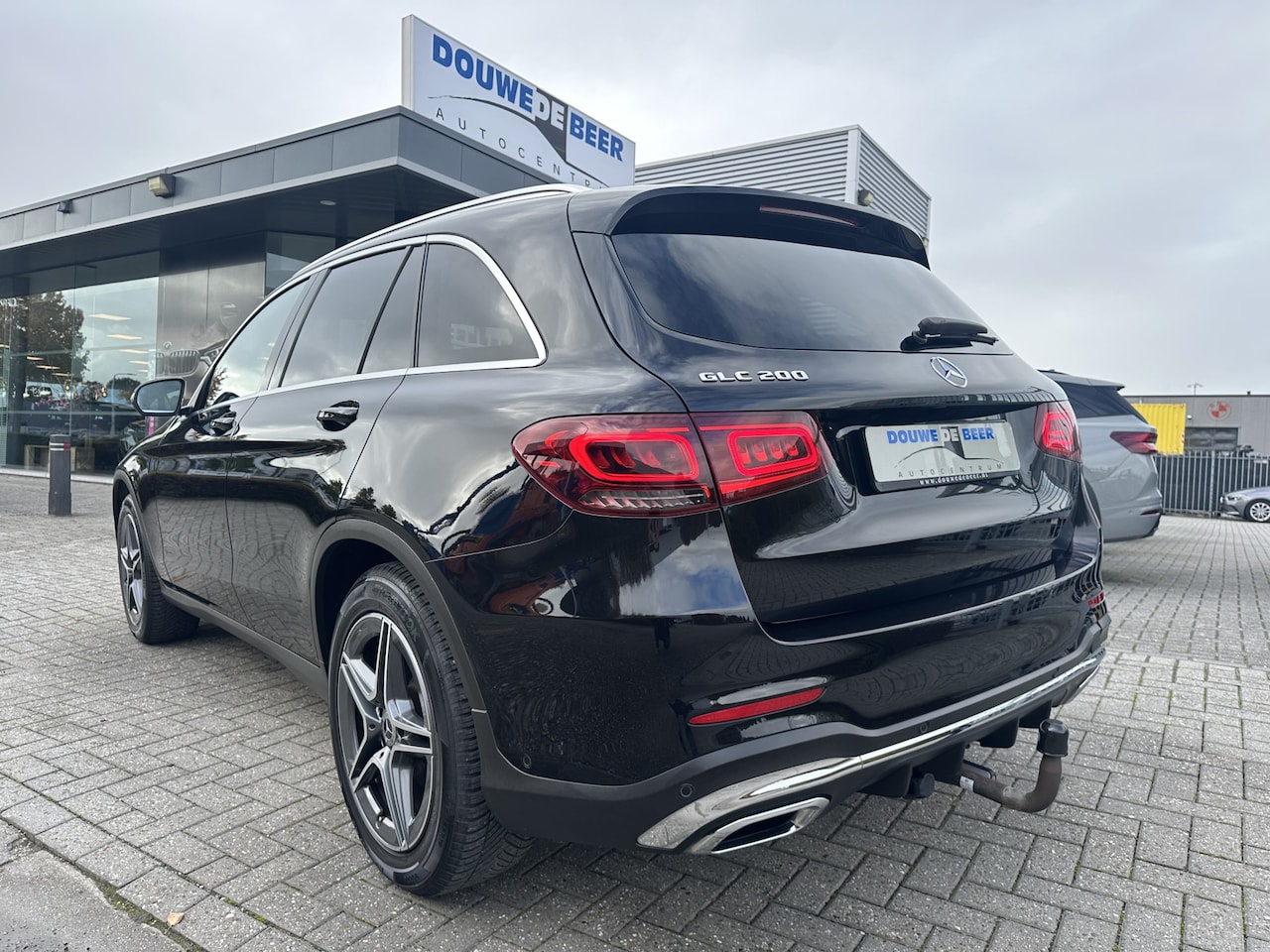 Mercedes-Benz GLC-klasse - 200 AMG Aut9, trekhaak, LED, - AutoWereld.nl
