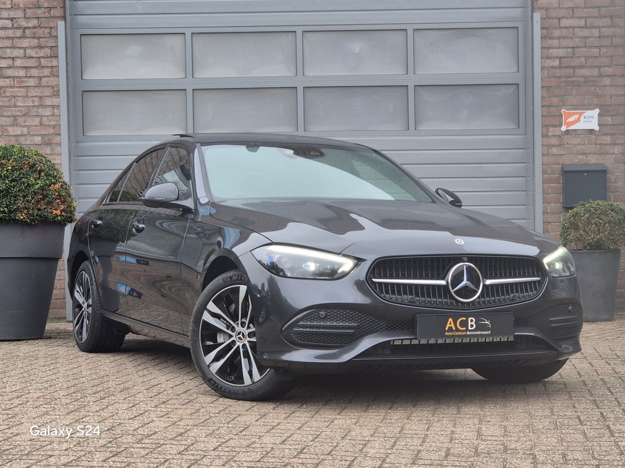 Mercedes-Benz C-klasse - 300e 300 e . . - AutoWereld.nl