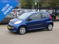 Peugeot 107 - 1.0-12V XR