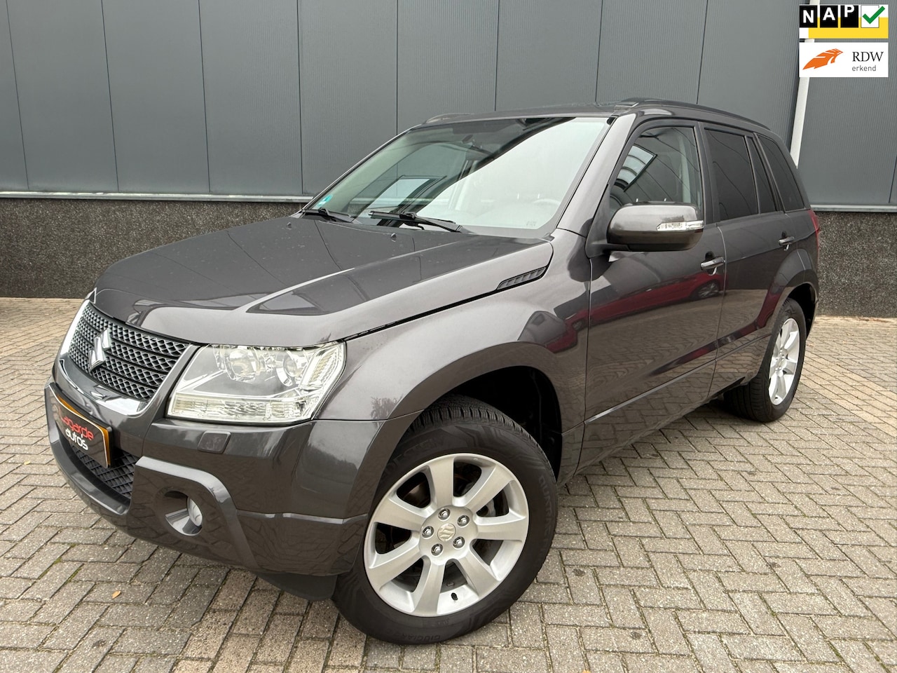 Suzuki Grand Vitara - 2.4 High Executive 2.4 High Executive , CLIMA , KEYLESS , LEER , ENZ - AutoWereld.nl