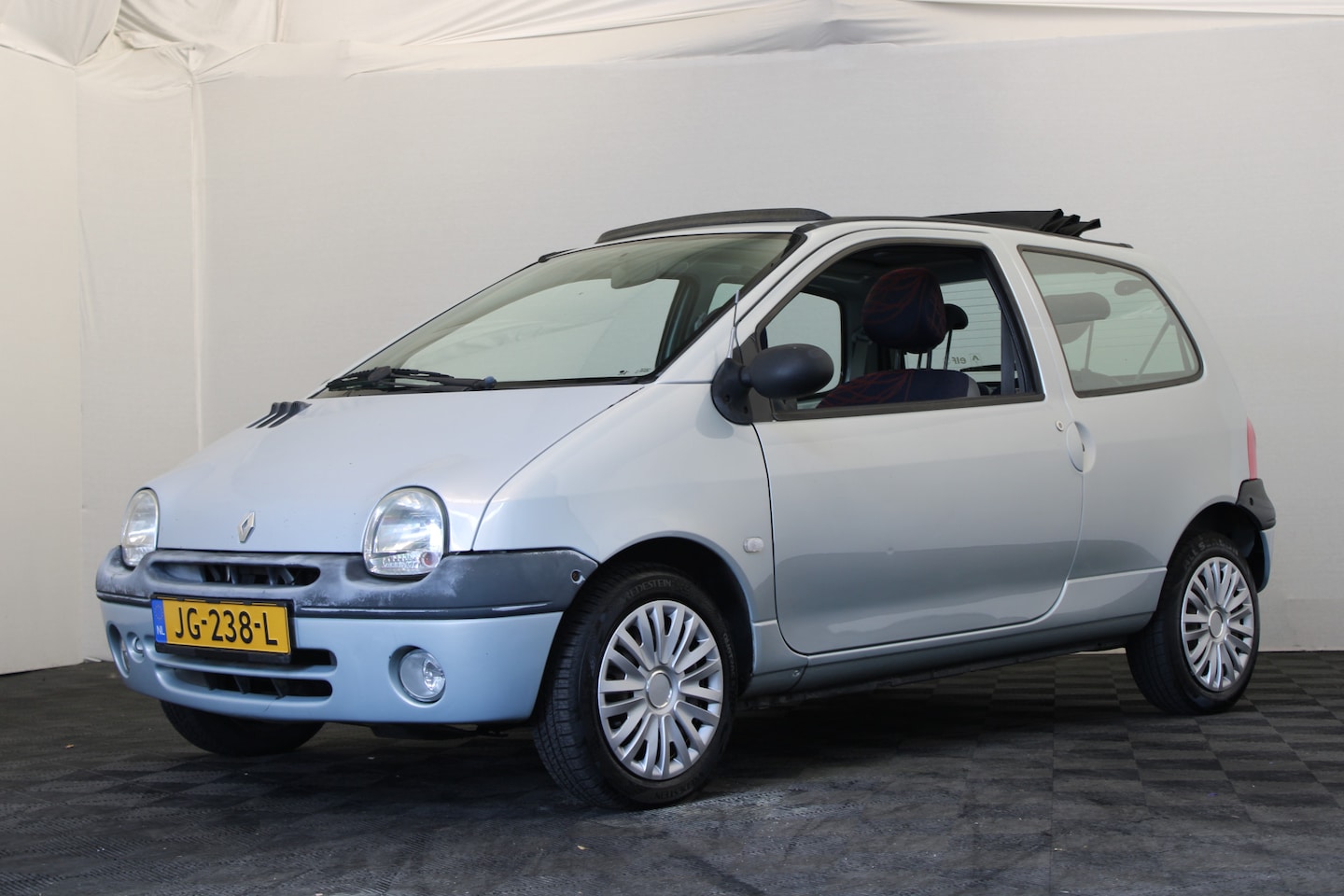 Renault Twingo - 1.2 Air 1.2 Air - AutoWereld.nl