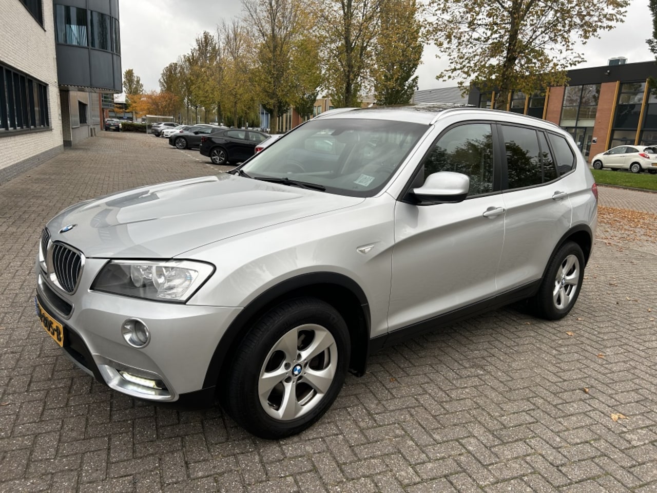 BMW X3 - xDrive20i High Exec. PANO LEER NAVI TRHK. - AutoWereld.nl