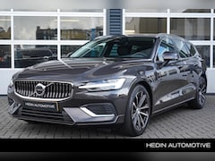 Volvo V60 - 2.0 T6 Plug-in hybrid AWD Essential Bright Trekhaak elektrisch uitklapbaar | Navigatiesyst