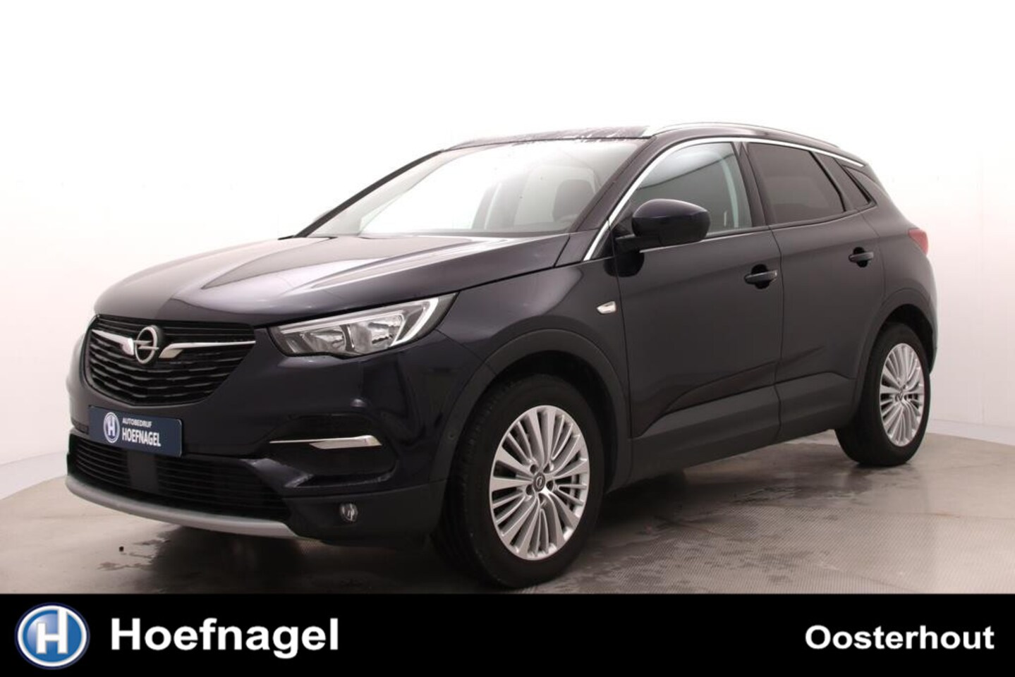 Opel Grandland X - 1.2 Turbo Innovation Automaat | Camera | Parkeersensoren | Stoelverwarming | Apple CaPlay - AutoWereld.nl