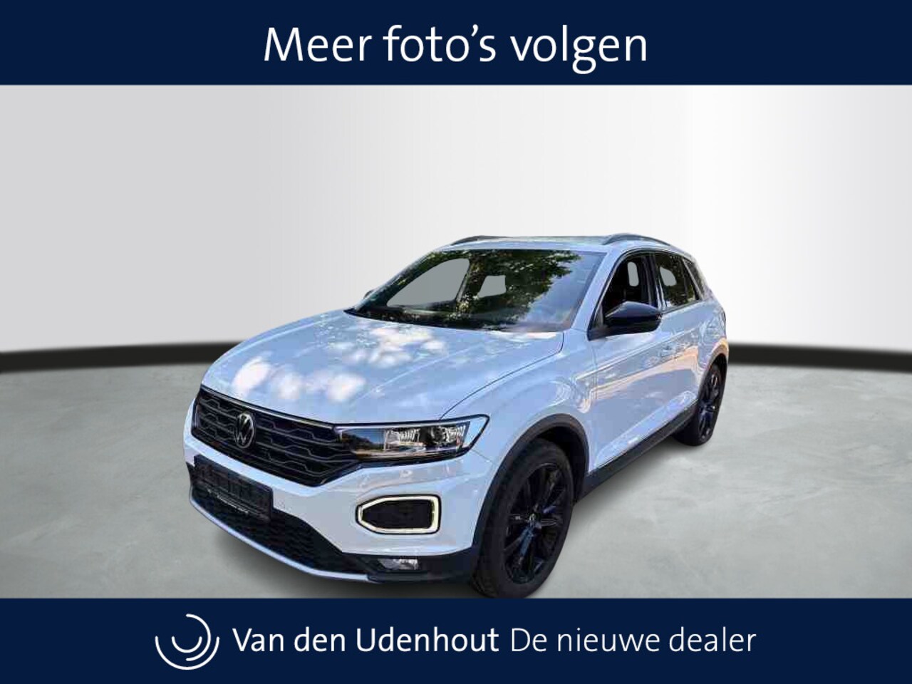 Volkswagen T-Roc - 1.5 TSI 150pk Automaat Sport Black Style  / Camera / Navigatie / Adaptive Cruise - AutoWereld.nl