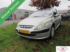 Peugeot 307 - 1.6-16V XS