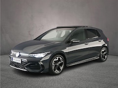 Volkswagen Golf - 1.5 eTSI R-Line Edition 150pk DSG Automaat, Panoramadak, LED matrix koplampen, Harman Kard