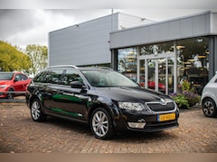 Skoda Octavia Combi - 1.6 TDI Greentech Ambition Businessline | Trekhaak | Panorama dak