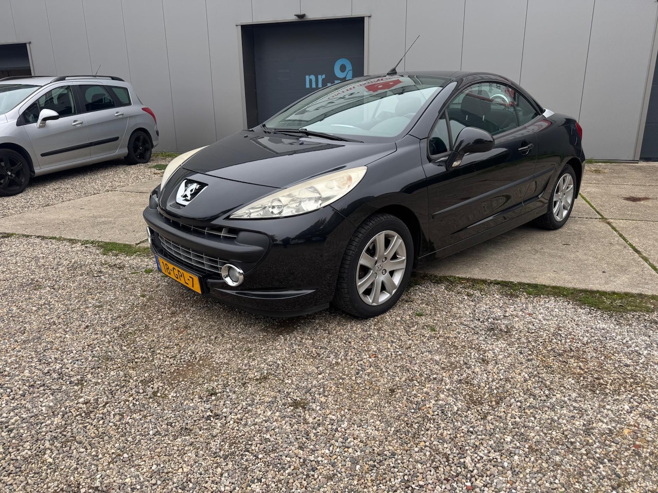 Peugeot 207 CC - 1.6 VTi cabrio met airco - AutoWereld.nl