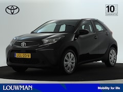 Toyota Aygo X - 1.0 VVT-i S-CVT Play | Automaat | Airco | Apple Carplay | Android Auto | Camera