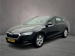 Skoda Octavia Combi - 1.0 TSI Business Edition 110pk, Trekhaak, Elektrische achterklep, Stoelverwarming, Navigat