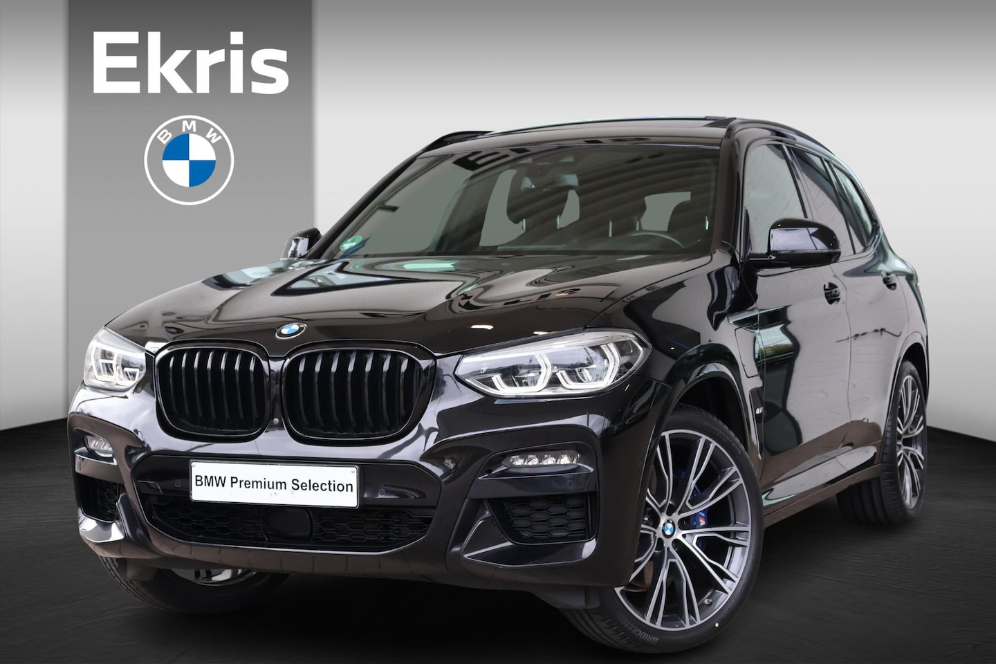 BMW X3 - xDrive30e High Executive | M Sport | Glazen Panoramadak | Trekhaak elektrisch | Stuur- en - AutoWereld.nl