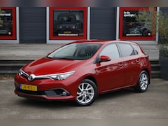 Toyota Auris - 1.2T Dynamic | trekhaak| LM velgen | Bluetooth | achteruitrijcamera