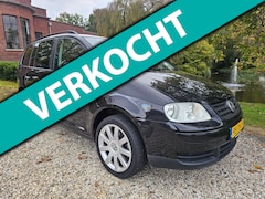 Volkswagen Touran - 1.6-16V FSI Optive I AIRCO *apk:10-2026