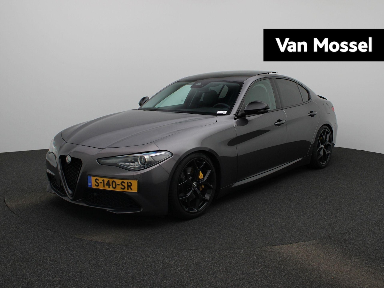 Alfa Romeo Giulia - 2.0T B-Tech | Climate Control | Panoramadak | Stoelverwarming | Stuurverwarming | Lederen - AutoWereld.nl