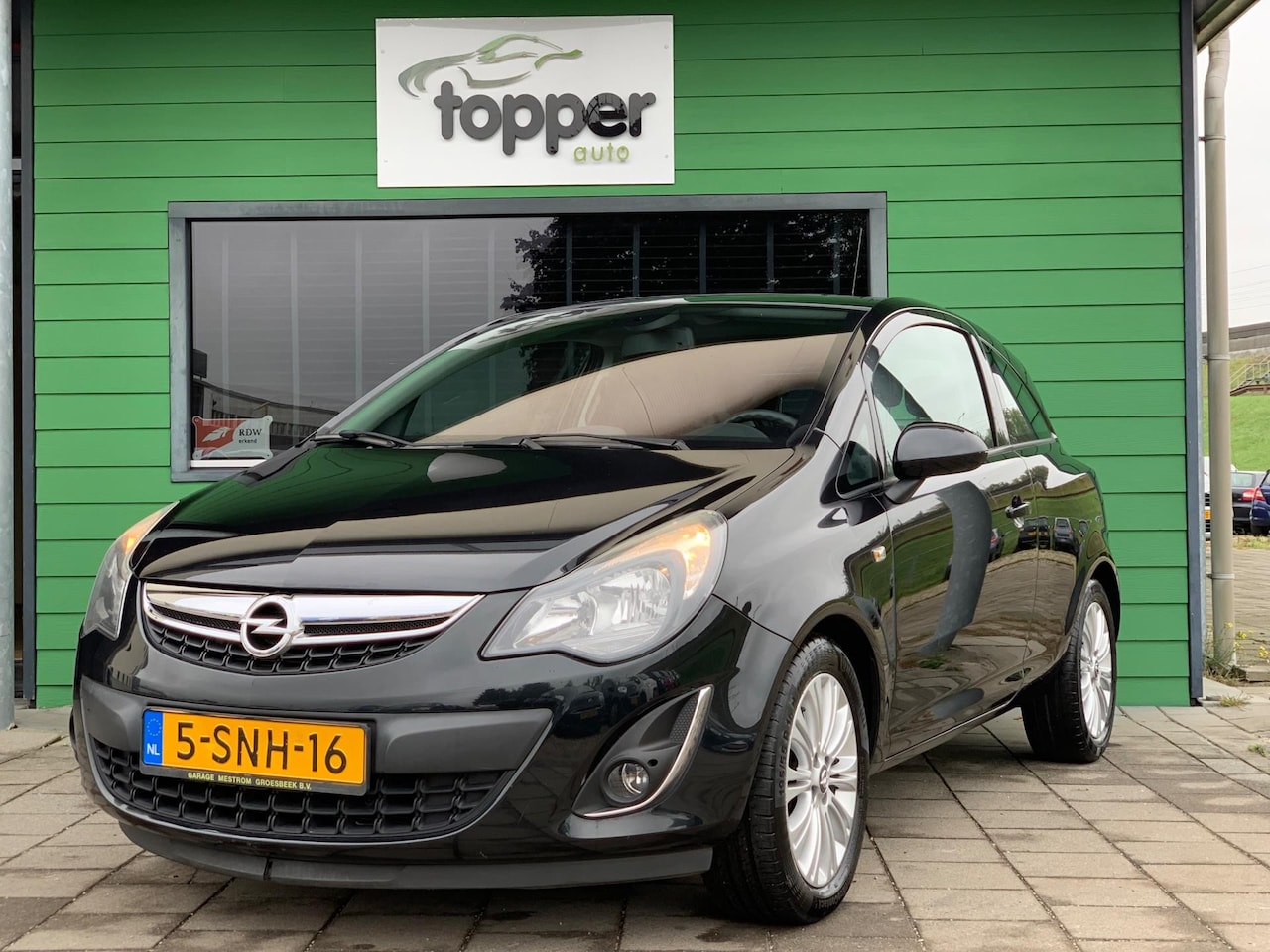 Opel Corsa - 1.2 EcoFlex Cosmo LPG | PanoramaDak | Cruise Control | Navigatie | - AutoWereld.nl