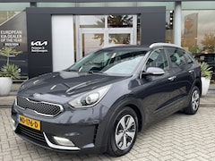 Kia Niro - 1.6 GDi Hybrid First Edition Garantie tot 18-01-2027 Half Leer Trekhaak info: M.Safari 049