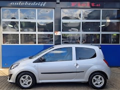 Renault Twingo - 1.5 dCi Collection / 1e eigenaar / Trekhaak afneembaar / Airco / Origineel NL / Lichtmetal