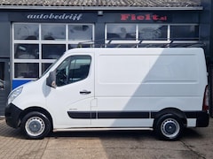 Renault Master - T28 2.3 dCi L1H1 Eco / Trekhaak / Imperial / Side Skirts / Camera / Bluetooth / Origineel