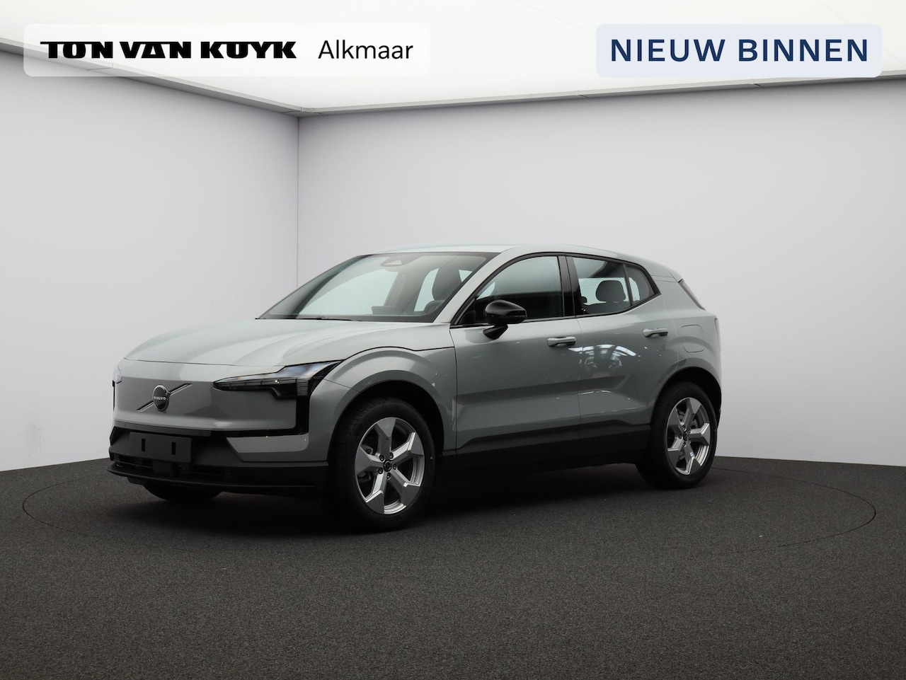 Volvo EX30 - Single Motor Essential 51 kWh / Snel Leverbaar / Stoel+Stuurverwarming / Parkeercamera / F - AutoWereld.nl
