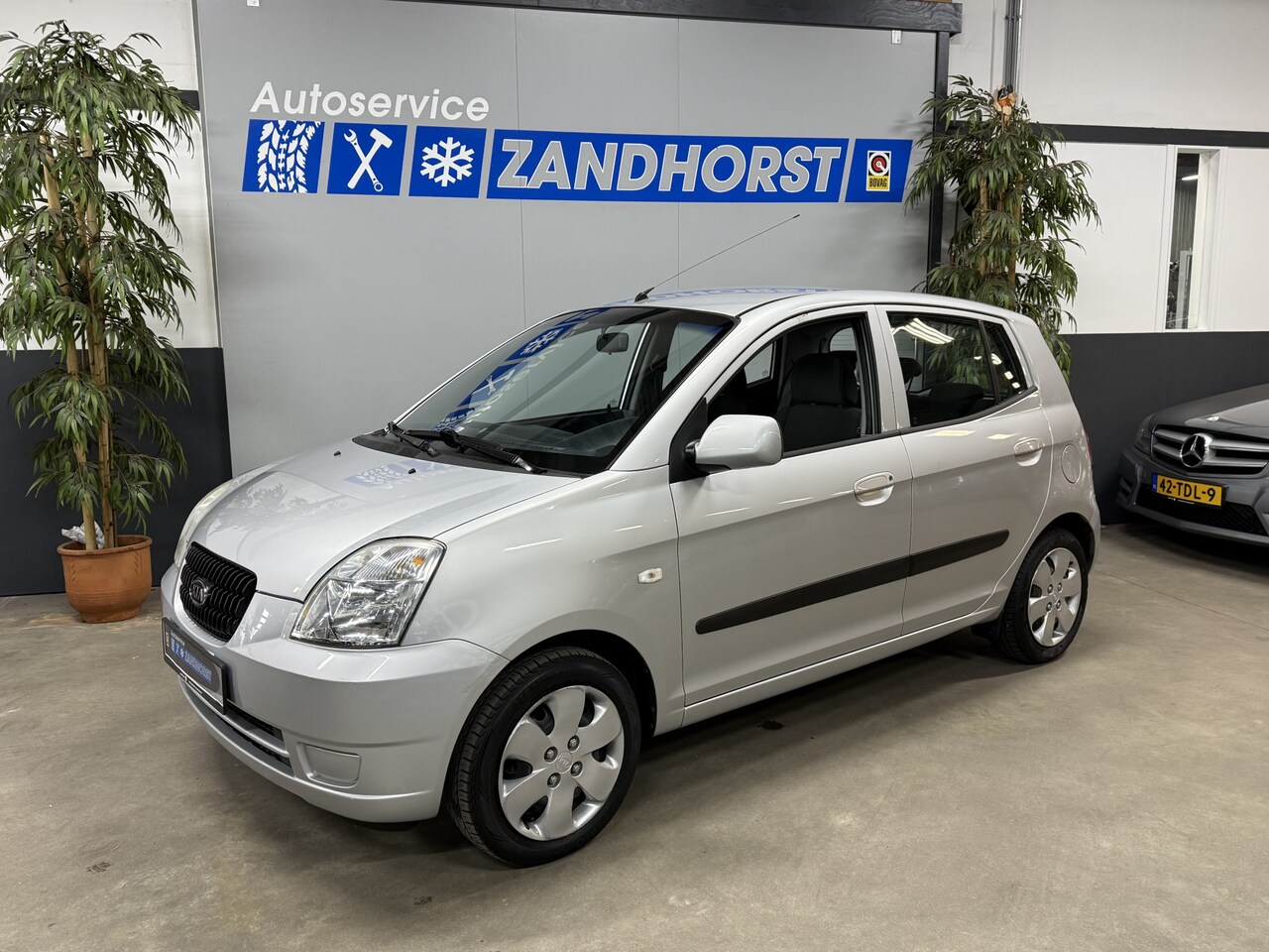 Kia Picanto - 1.0 LXE APK tot 9-5-2026 !! - AutoWereld.nl