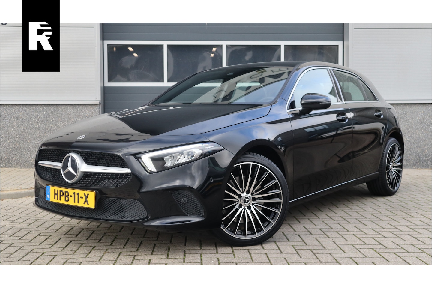 Mercedes-Benz A-klasse - 250 e Luxury / SOH 93% / 19inch / Sfeer verlichting / Widescreen / Camera / Carplay / - AutoWereld.nl