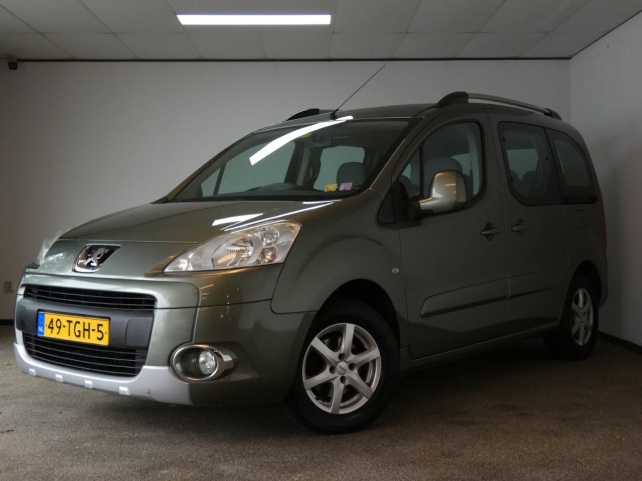 Peugeot Partner Tepee - 1.6 VTi XT 7-zits Nwe APK airco - AutoWereld.nl