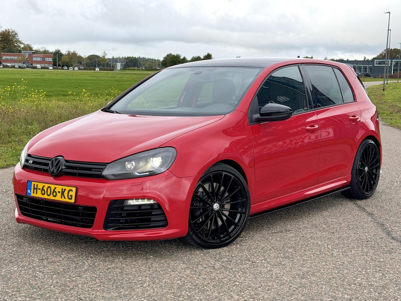 Volkswagen Golf - 2.0 R 4-Motion | Maxton | DSG | Xenon | 271 PK - AutoWereld.nl