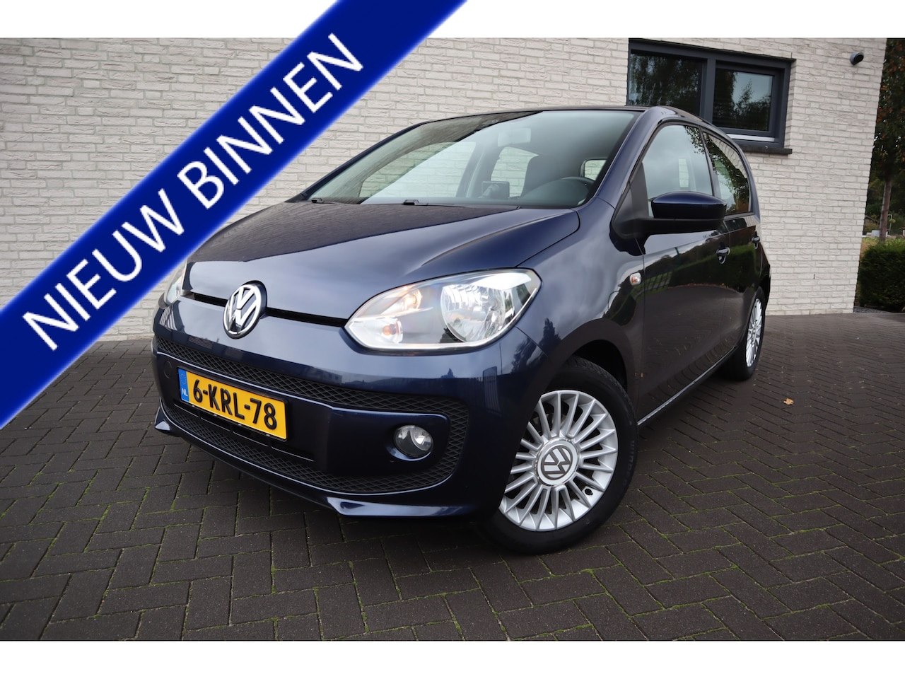 Volkswagen Up! - 1.0 high up! BlueMotion Executive Airco  Navigatie Lichtmetalen velgen  Etc. - AutoWereld.nl