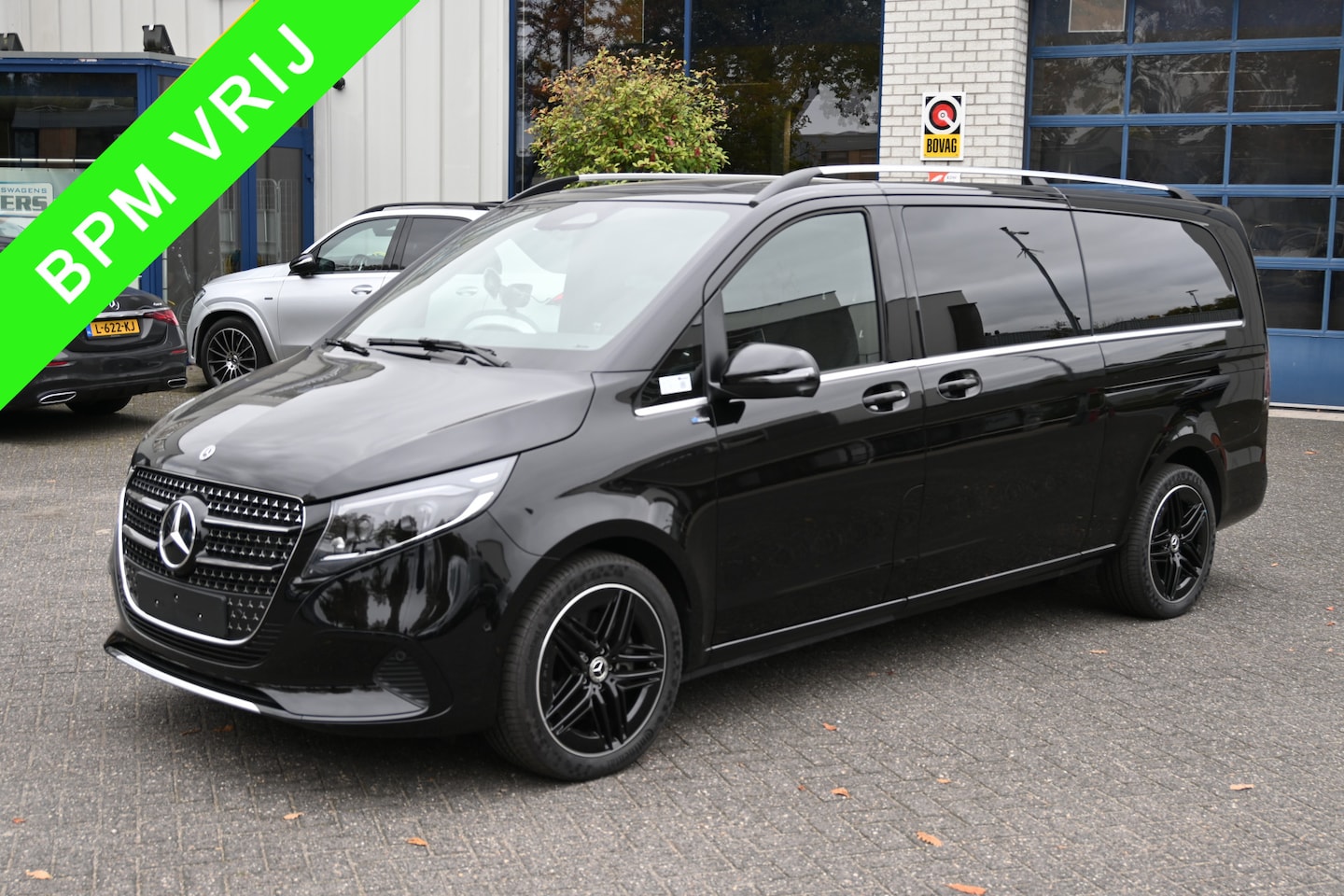 Mercedes-Benz V-klasse - 300d L3 DC AMG Avantgarde Distronic, 360 Camera, Standkachel - AutoWereld.nl
