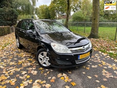 Opel Astra - 1.8i-16V Edition AUTOMAAT | NAP APK | Rijd super