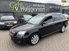 Toyota Avensis Wagon - 1.8 VVTi Luna AUTOMAAT